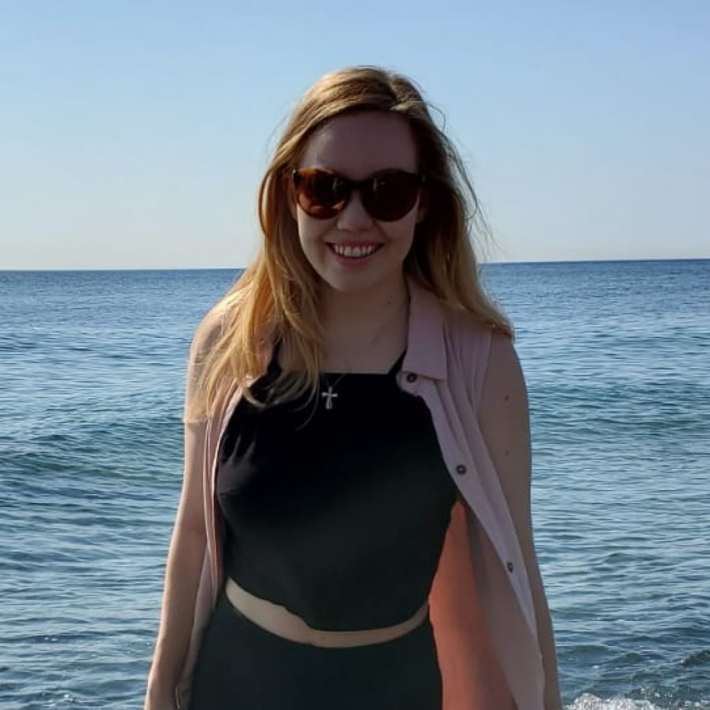 Meet your Posher, Sophia